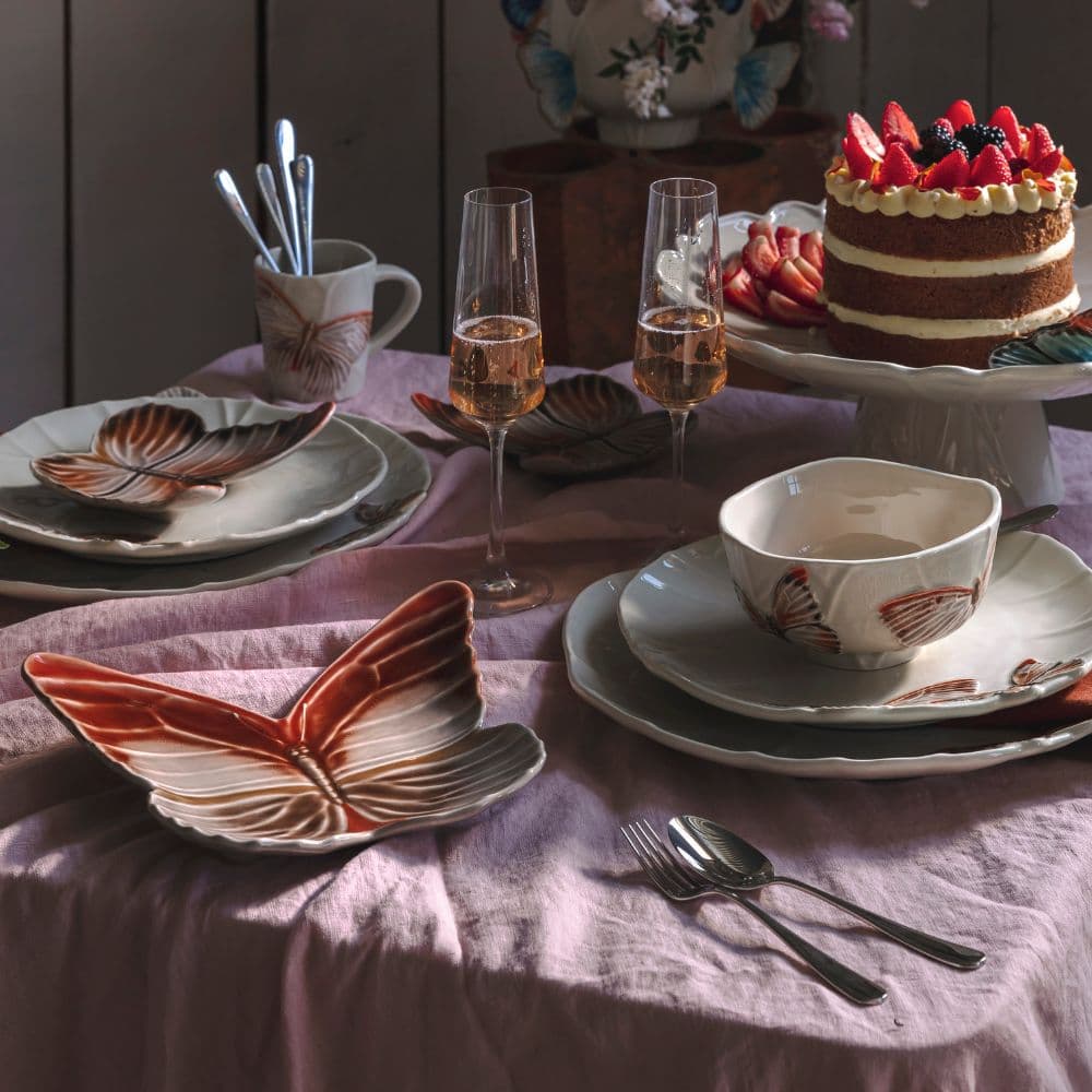 Cloudy Butterflies Dessert Plate 31 cm thumbnail 4