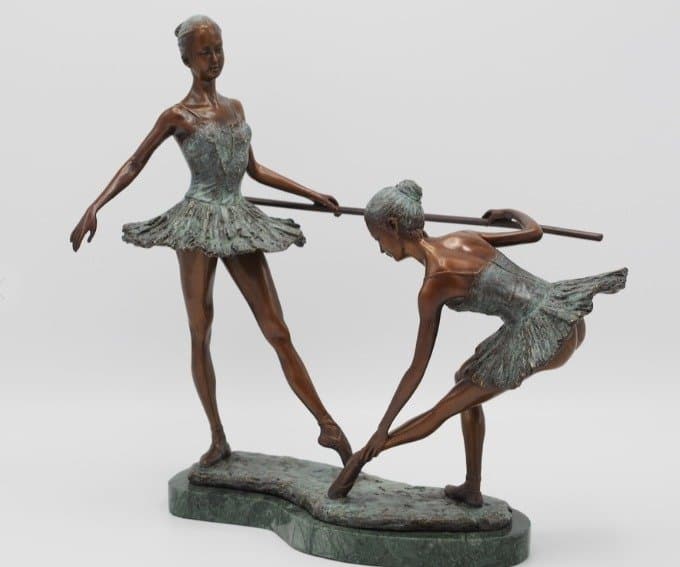 2 Dancers thumbnail 2