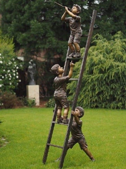 3 Children On Ladder thumbnail 2