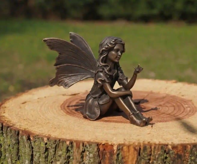 Sitting Fairy — Bronzartes luxury furniture at Gloria, Iraq