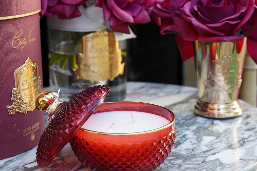 Round Art Deco Candle — Red & Gold, Rose Oud thumbnail 2