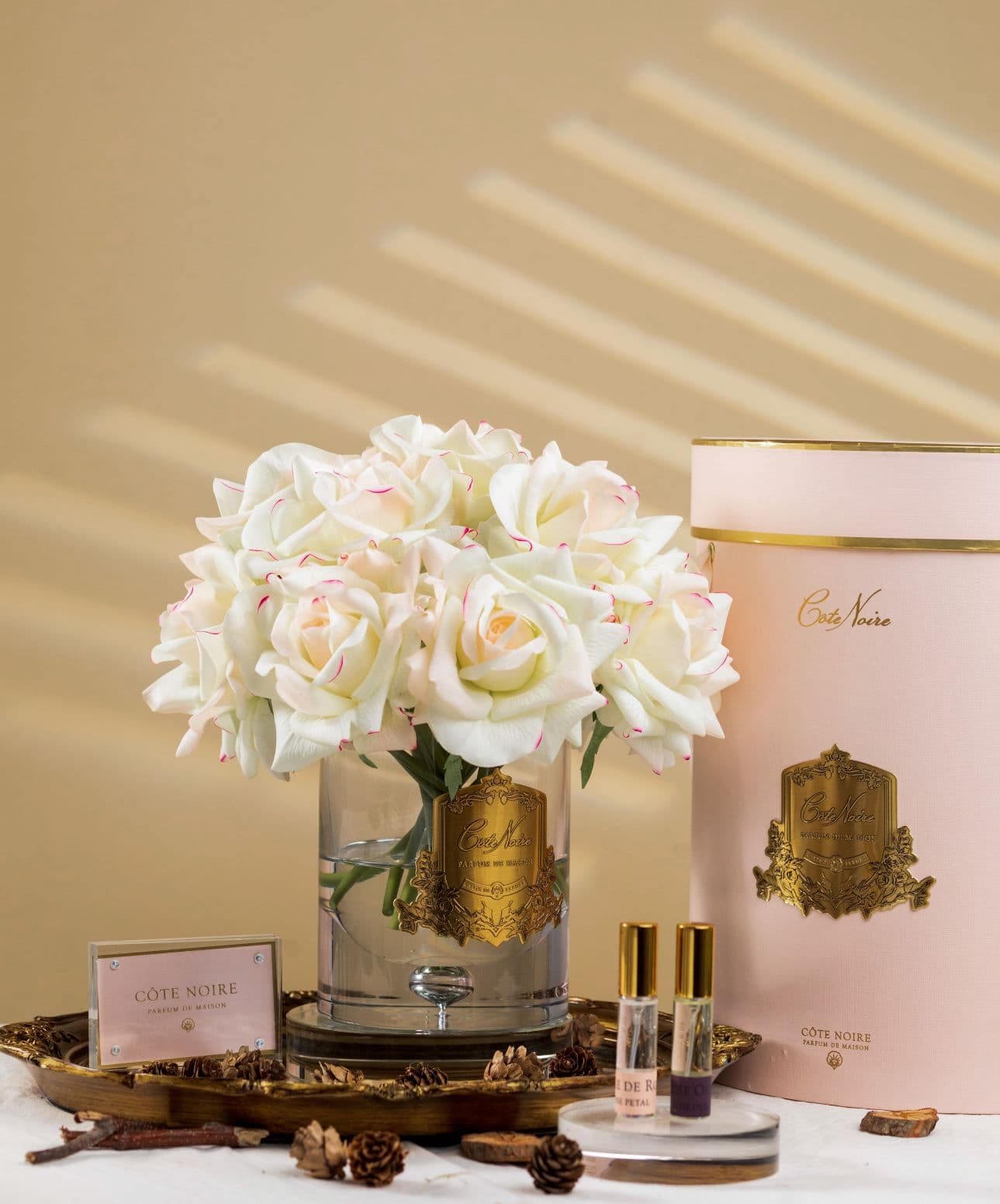 Grand Bouquet — Pink Plush with Gold Badge thumbnail 3