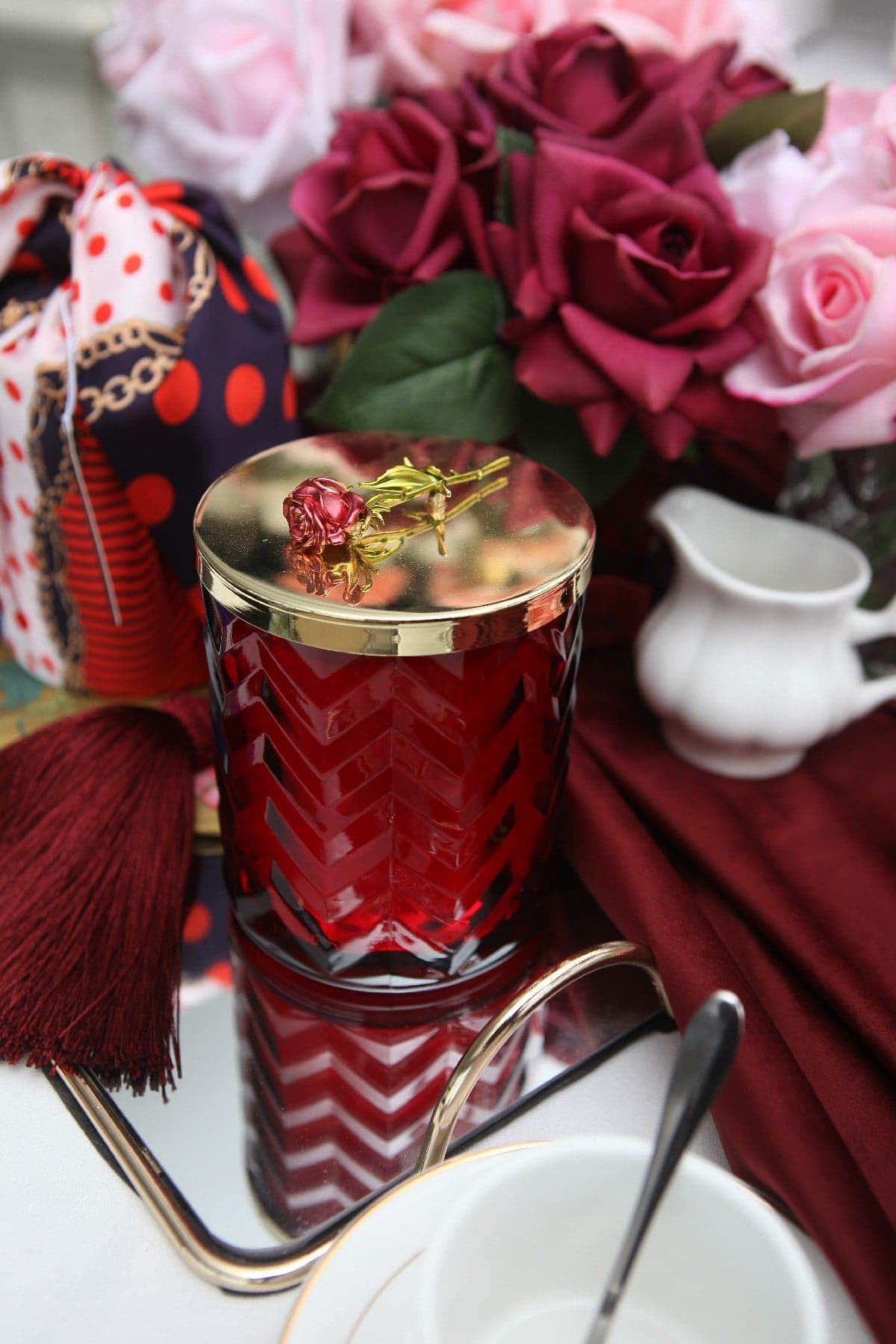 Herringbone Candle with Scarf — Red & Gold, Rose Oud thumbnail 3