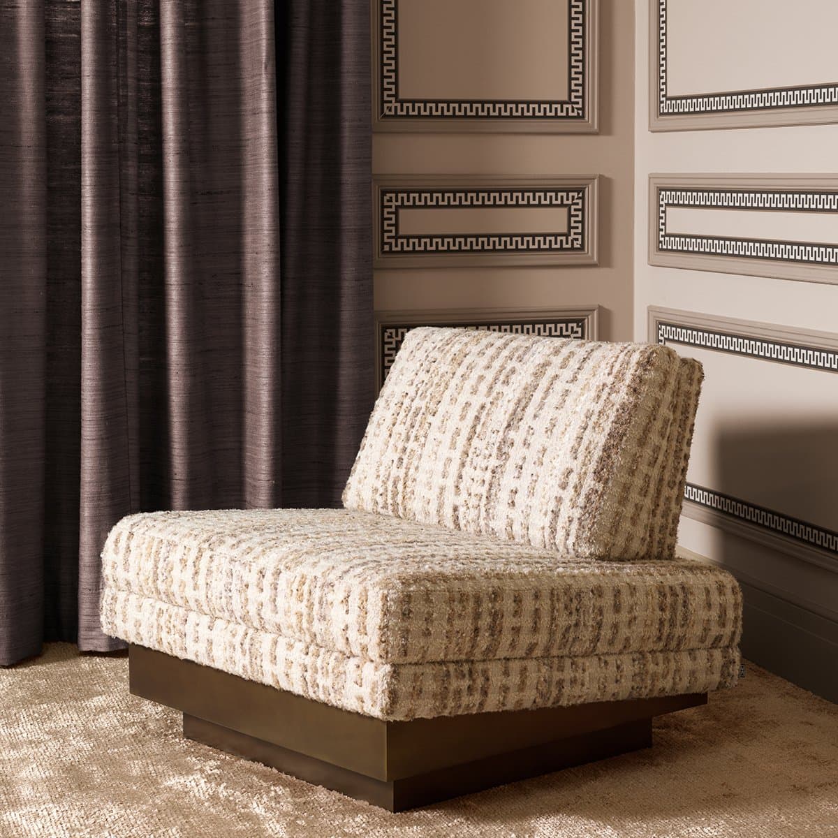 Chair Rubina thumbnail 2