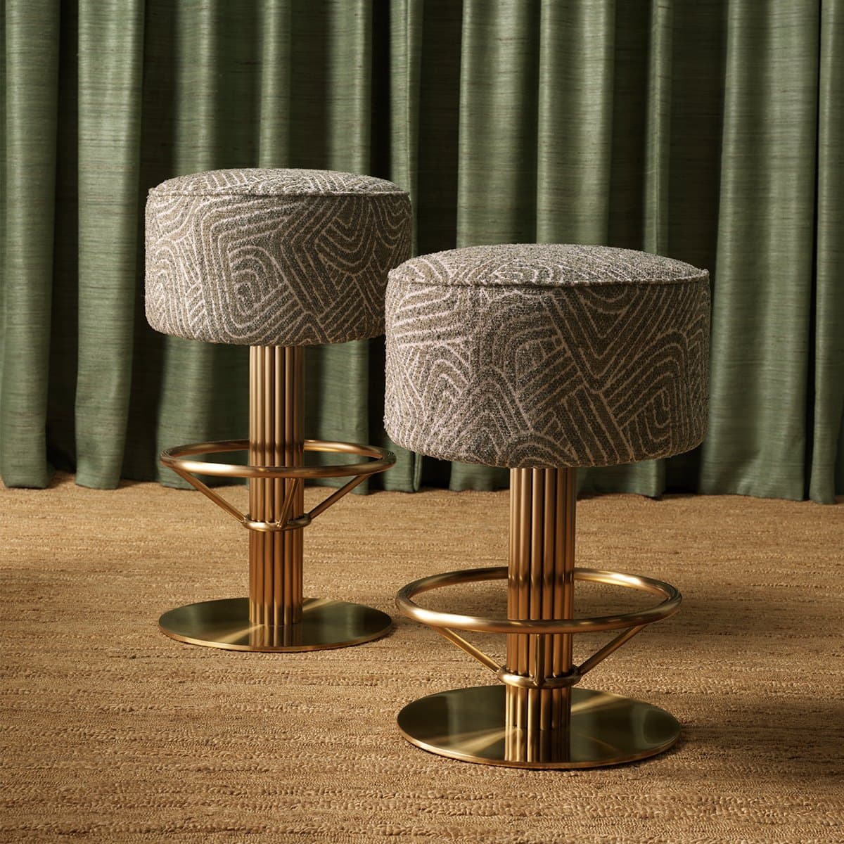 Counter Stool Carleton thumbnail 2