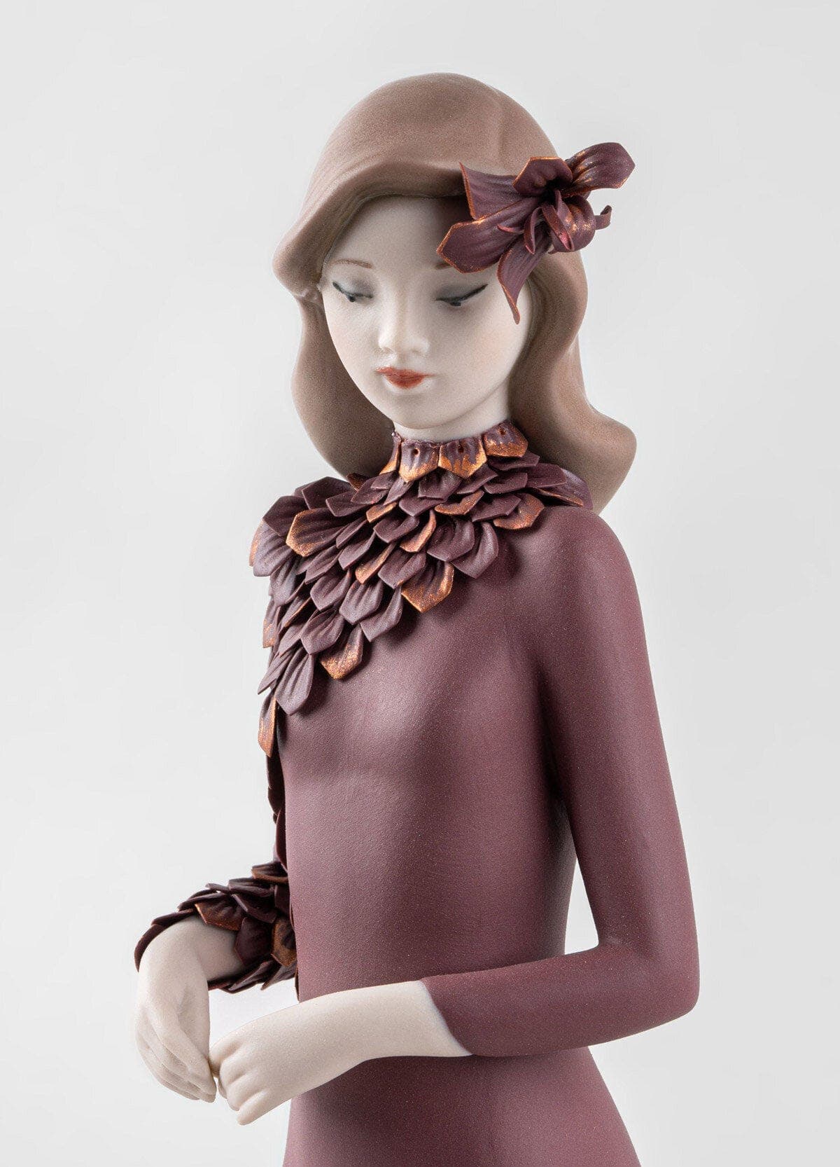 Haute Allure Timeless style Sculpture. Limited Edition thumbnail 5