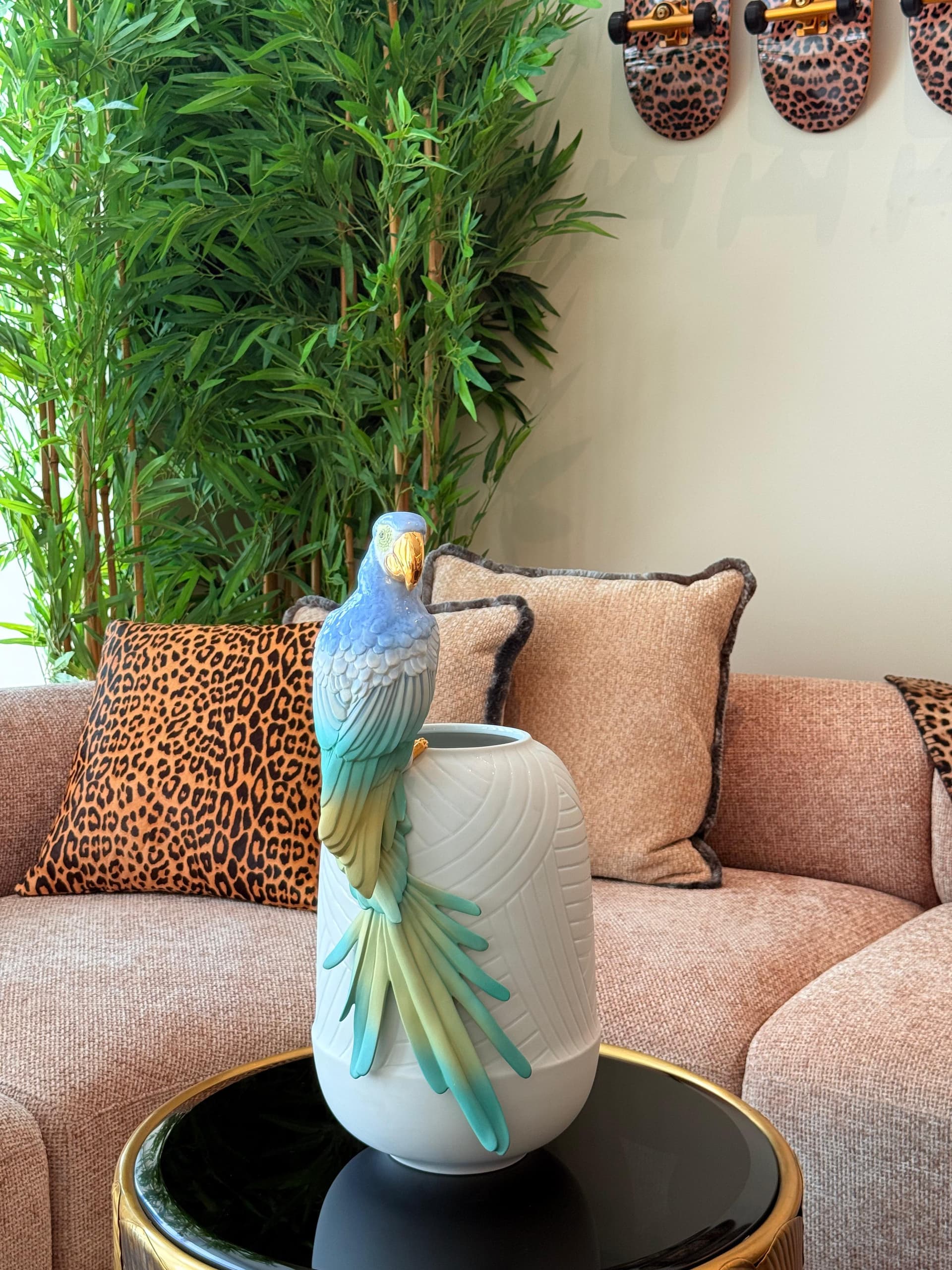 Macaw Bird Vase thumbnail 2