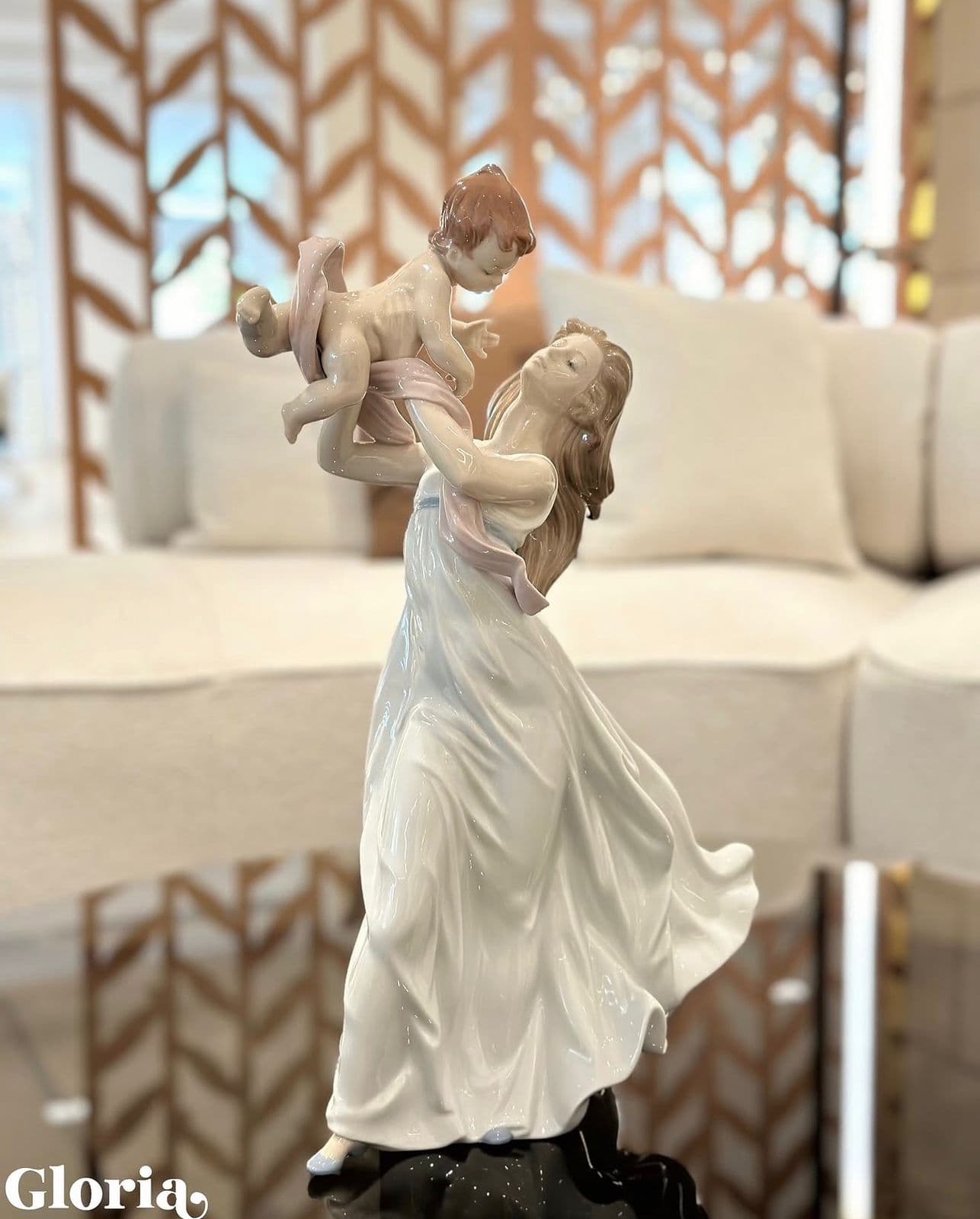 Mommy's Little Girl Mother Figurine — Lladró luxury furniture at Gloria, Iraq