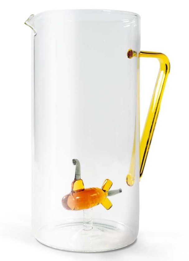 Borosilicate Glass Carafe 1.2 L with Glass Figurine thumbnail 3